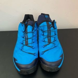 Salomon Outpath hiking shoes size 11